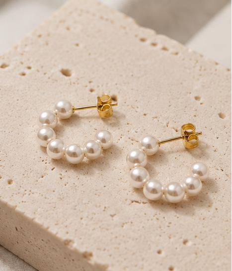 Pearl Next Door Earrings