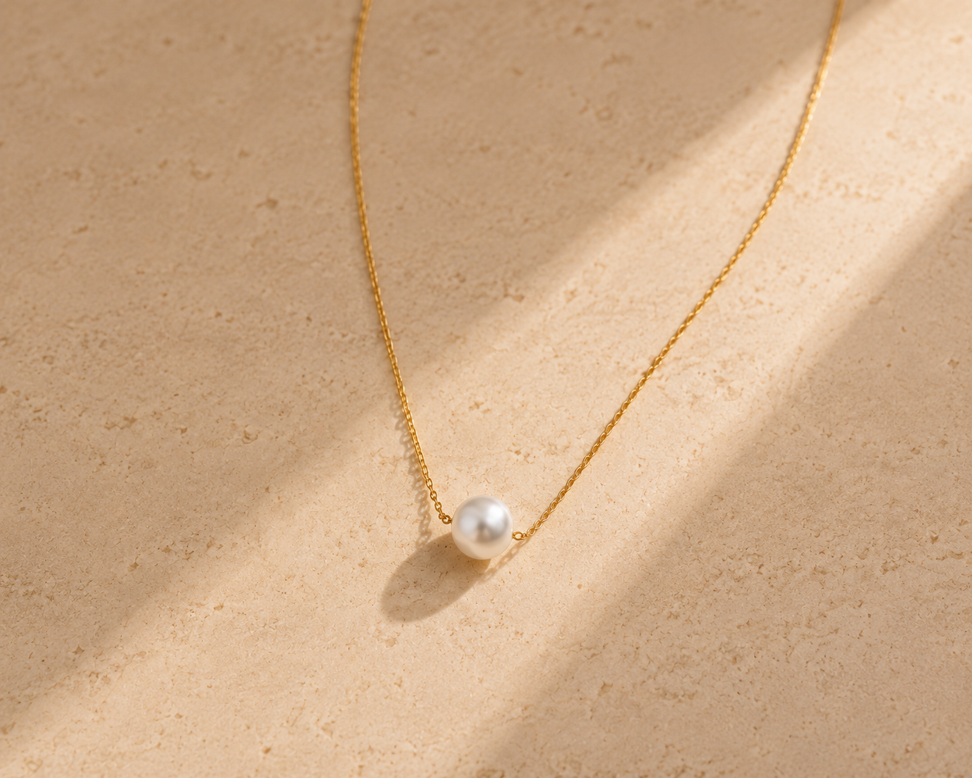 Pearl Glow Necklace