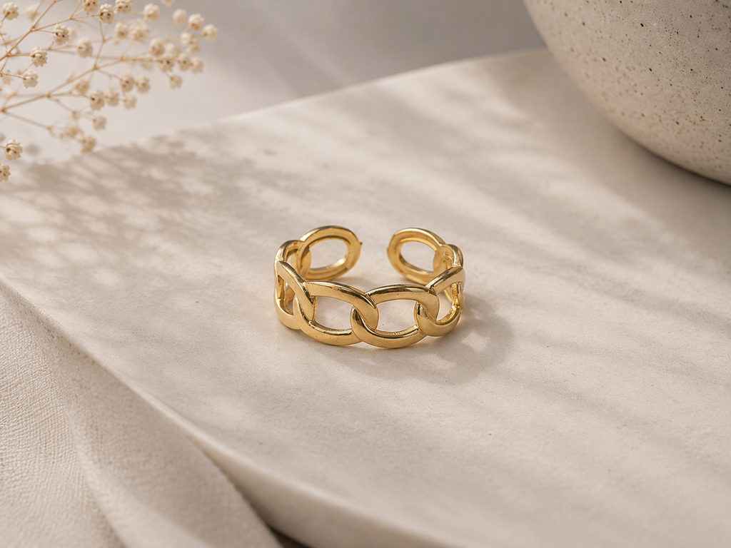 Entwine Ring