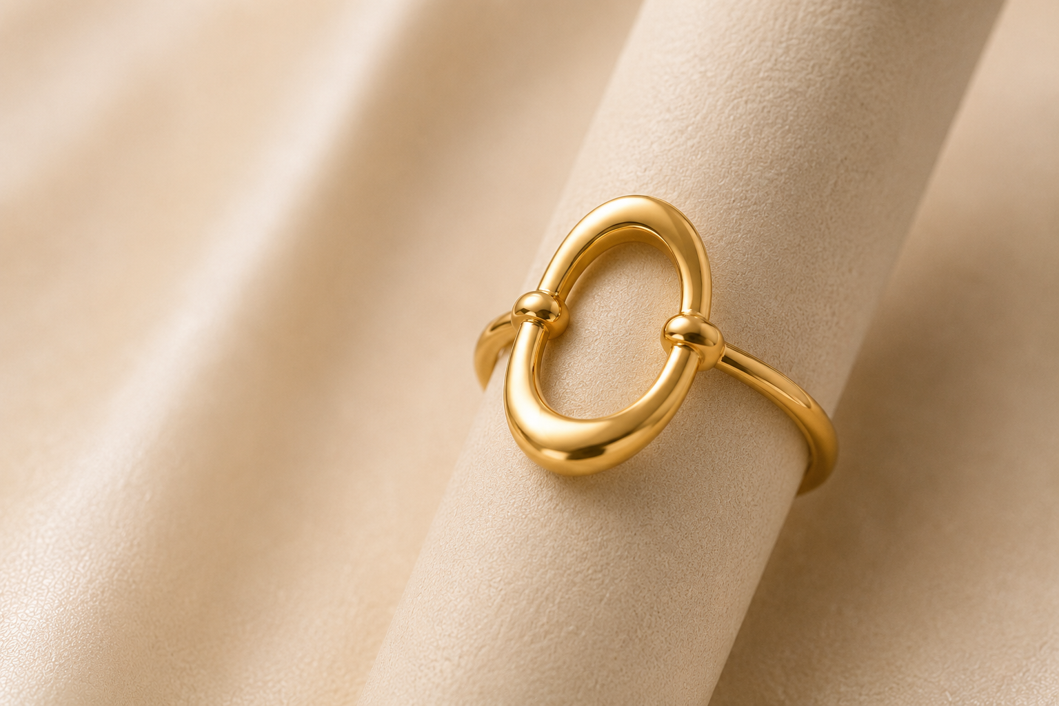 Embrace Ring