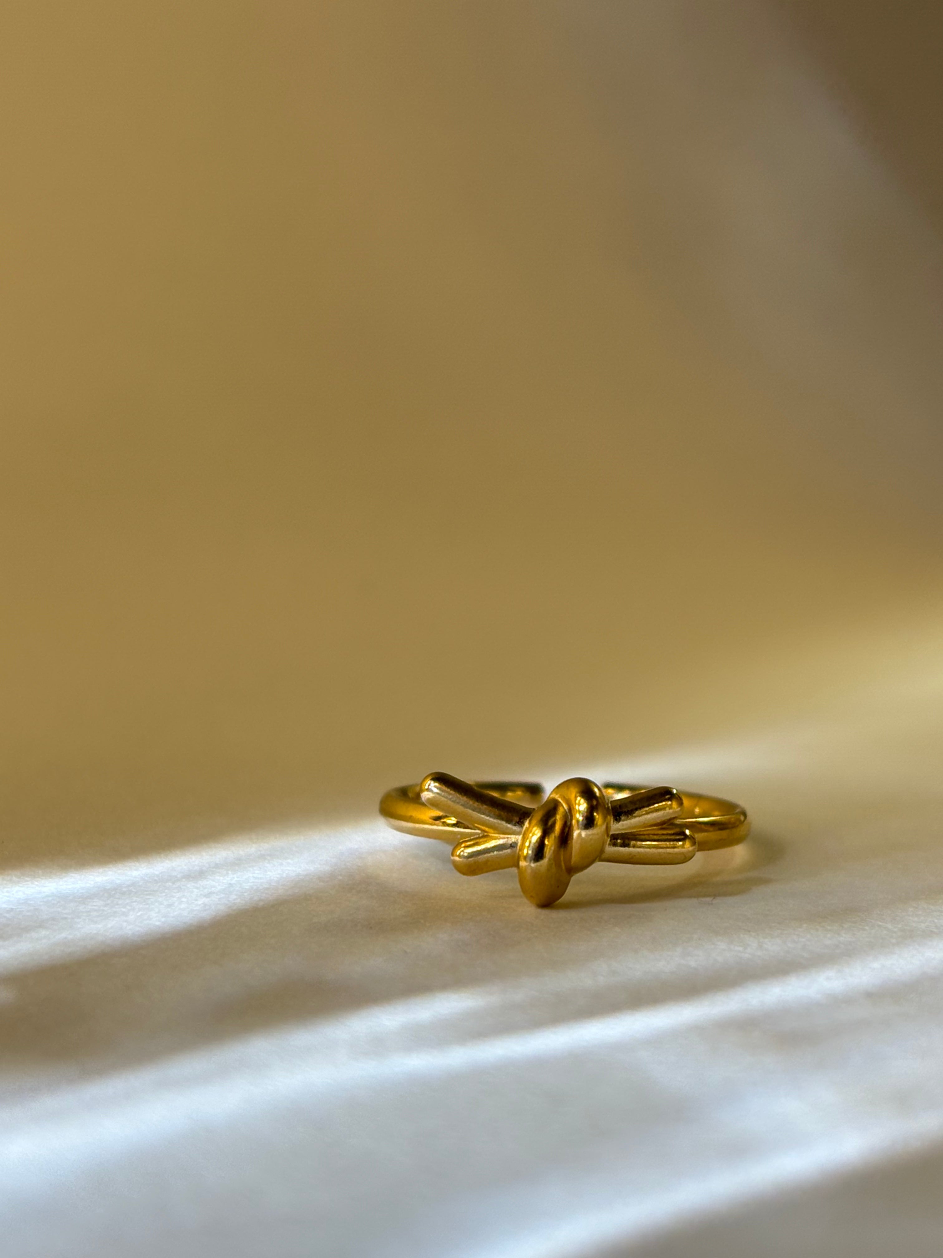 Kiss Me Knot Ring