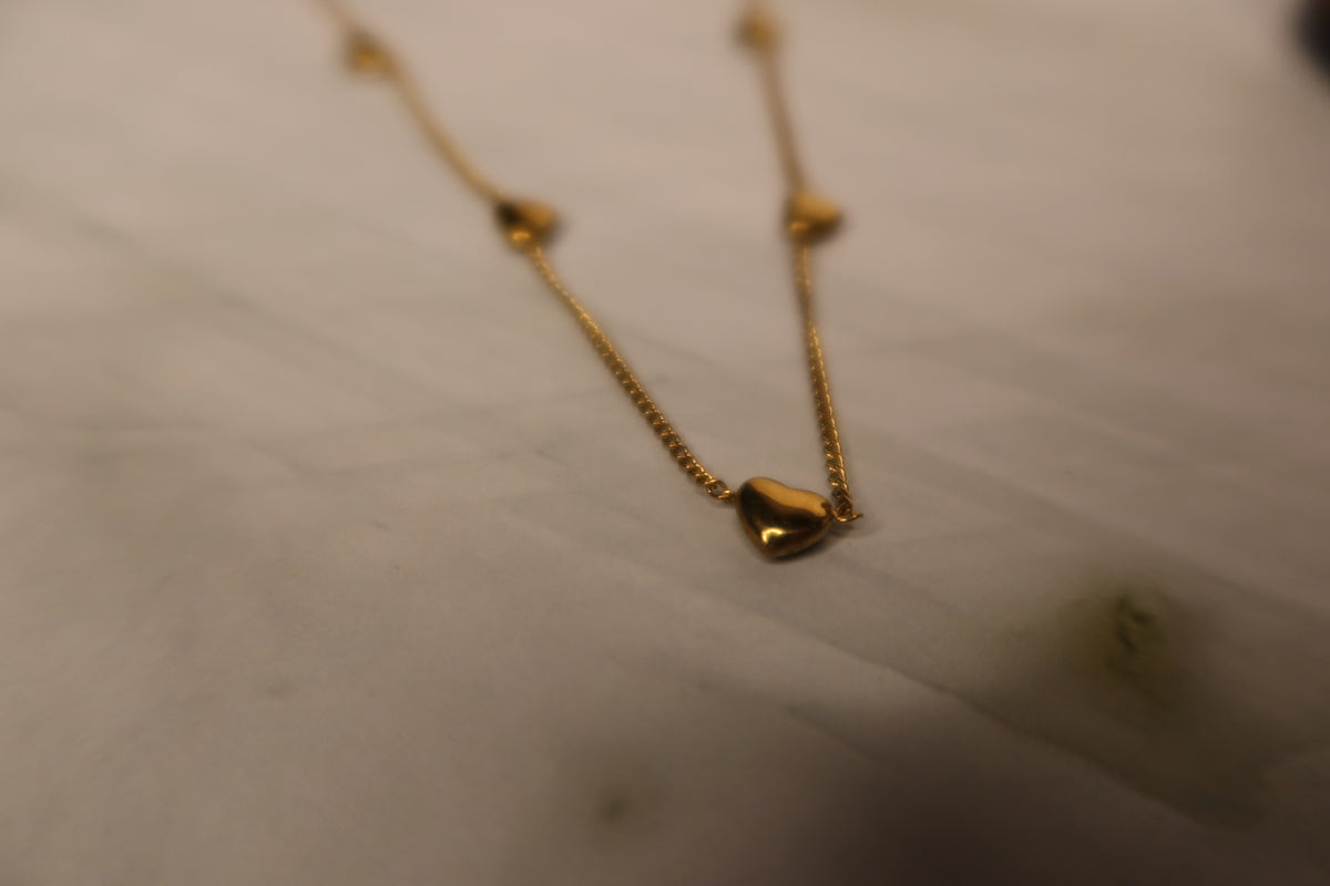 Hearts to Heart Necklace